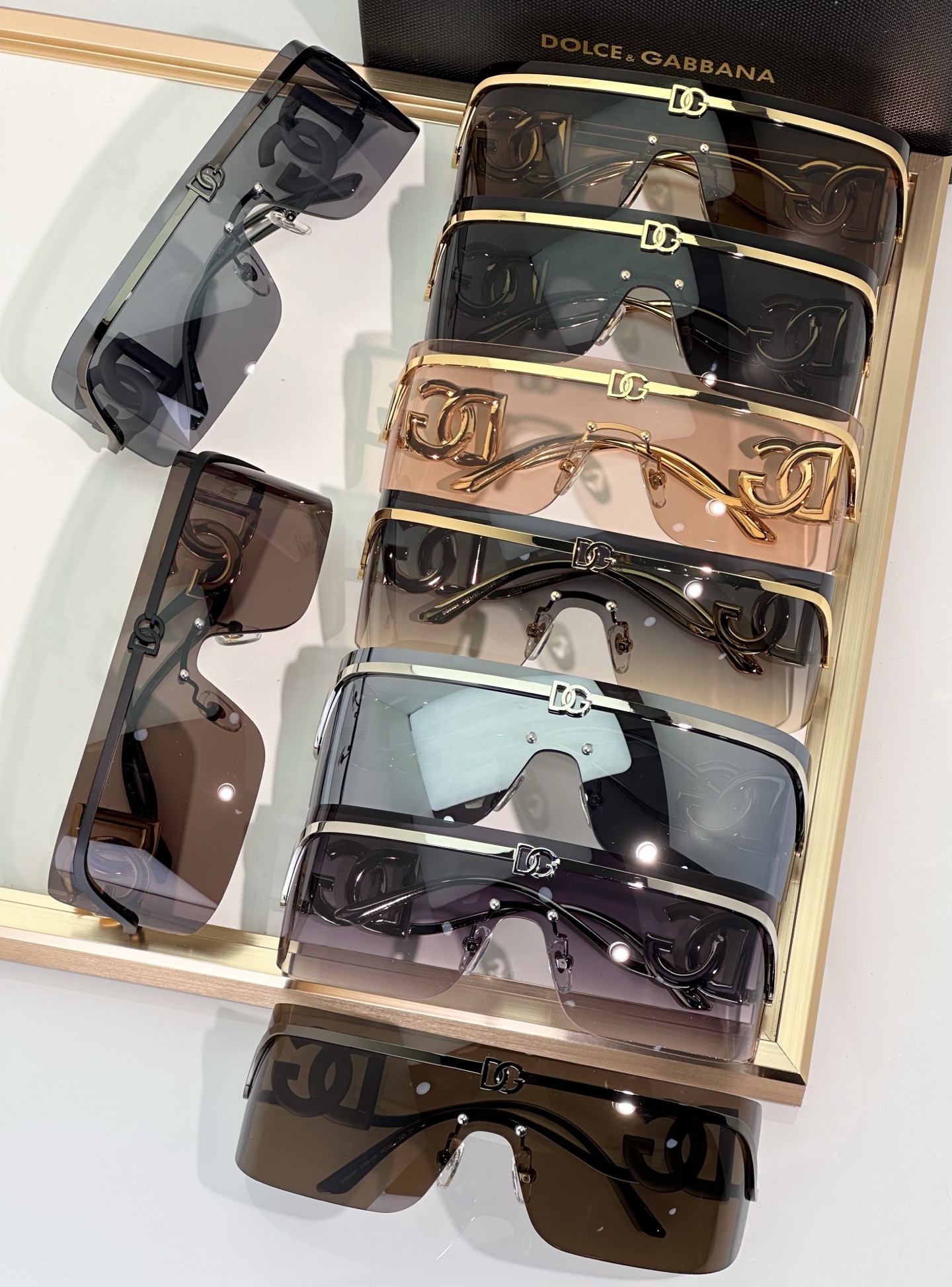 Dolce Gabbana DG6694