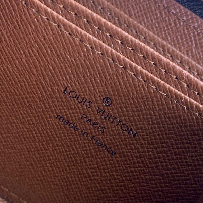 Louis Vuitton N63070