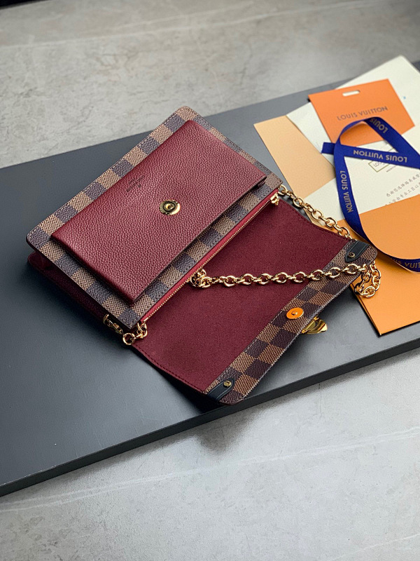 Louis Vuitton Louis Vuitton