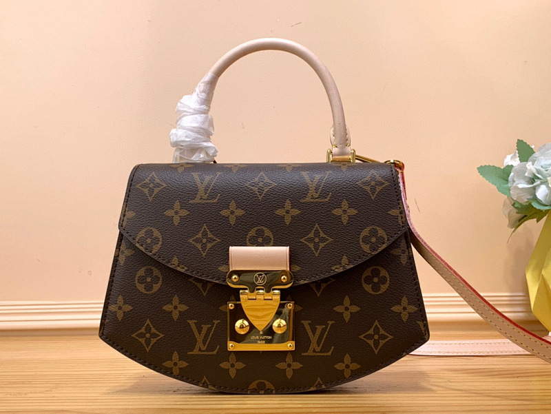Louis Vuitton M46548