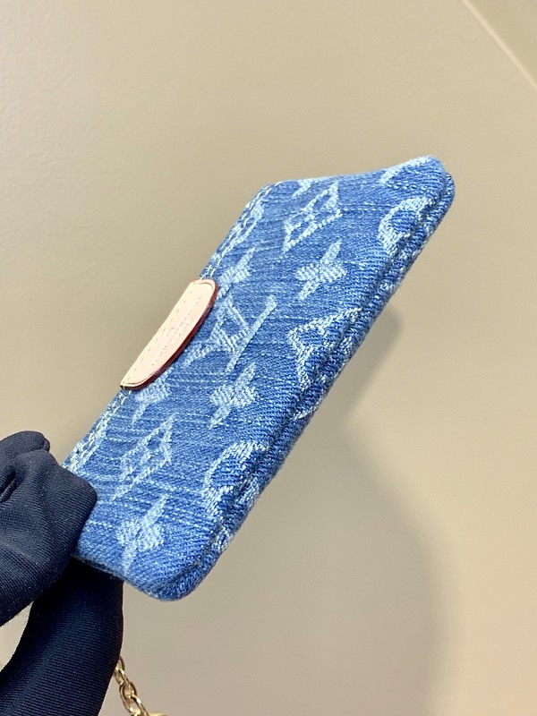 Louis Vuitton Louis Vuitton