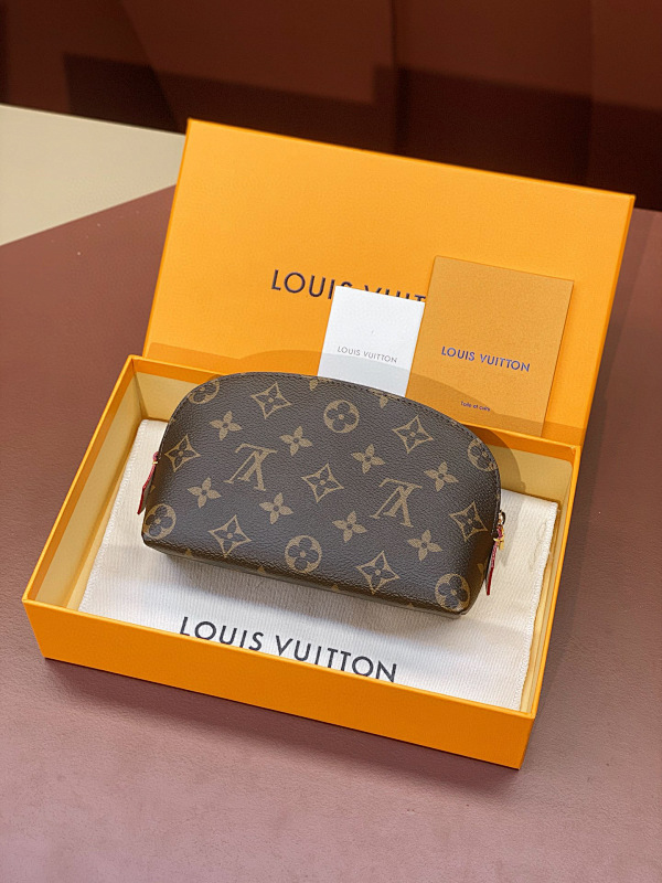 Louis Vuitton M47515