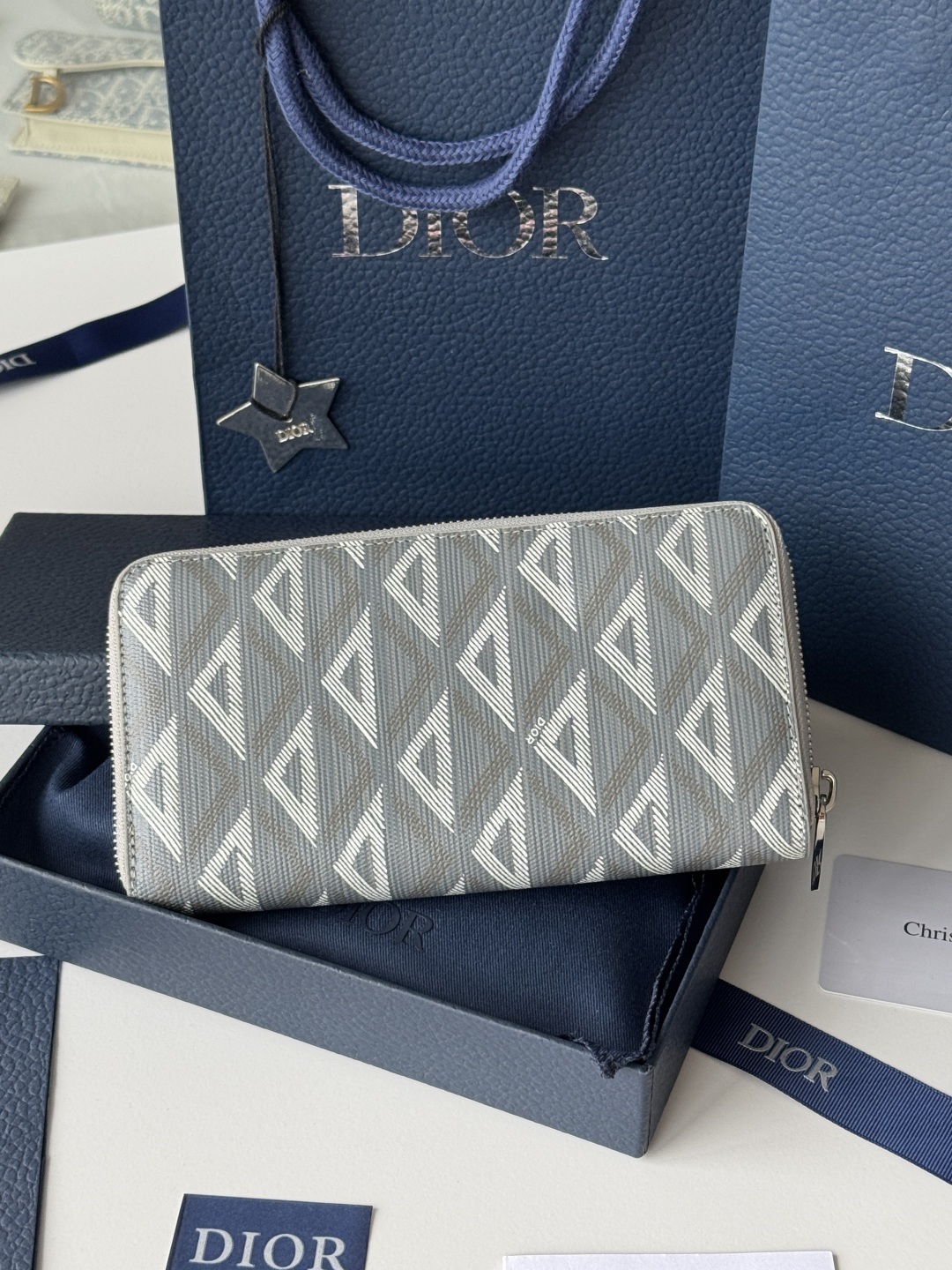 Dior Dior