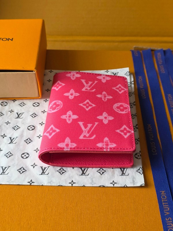 Louis Vuitton Louis Vuitton