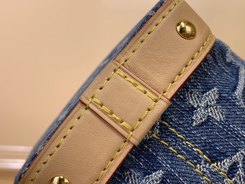 Louis Vuitton M83043