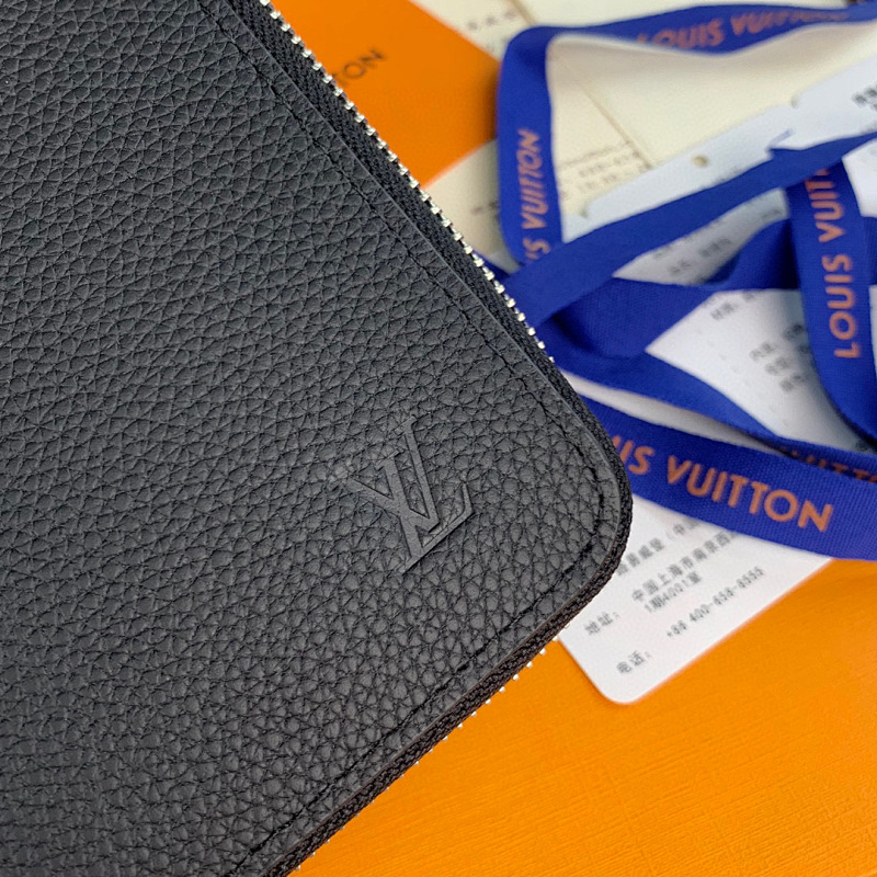 Louis Vuitton M58412