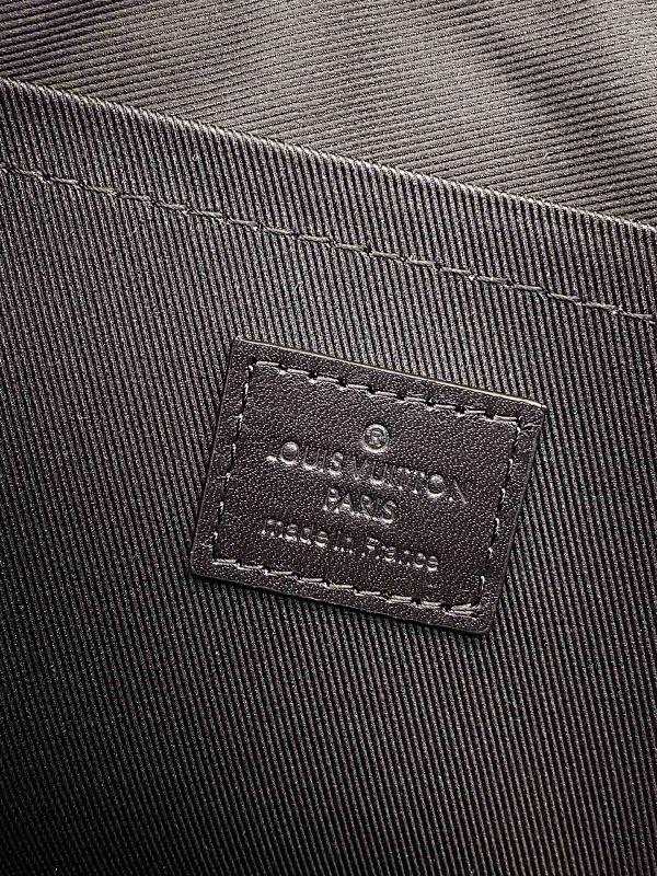 Louis Vuitton M82079