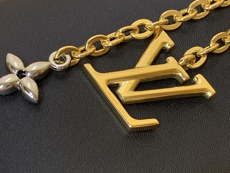 Louis Vuitton Louis Vuitton