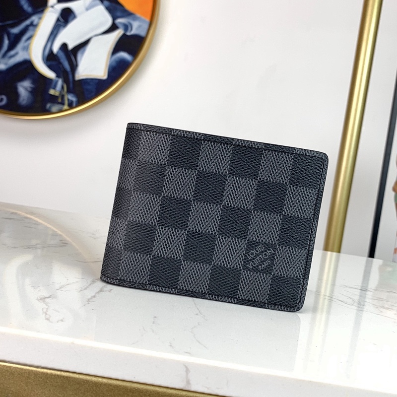 Louis Vuitton Louis Vuitton