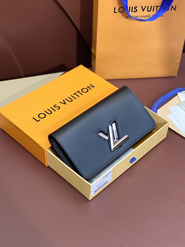 Louis Vuitton Louis Vuitton
