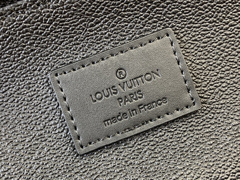 Louis Vuitton M11510