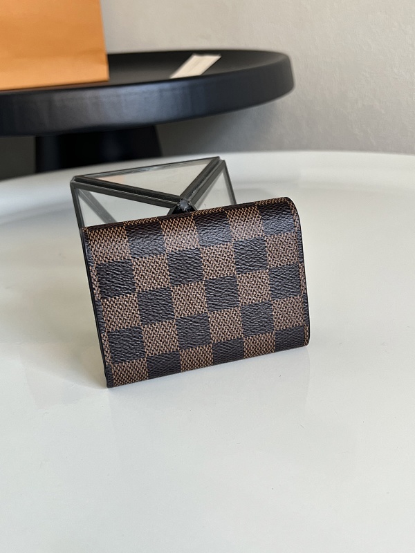 Louis Vuitton Louis Vuitton