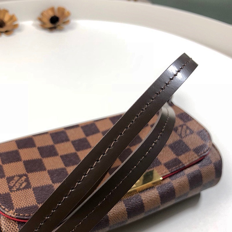 Louis Vuitton Louis Vuitton