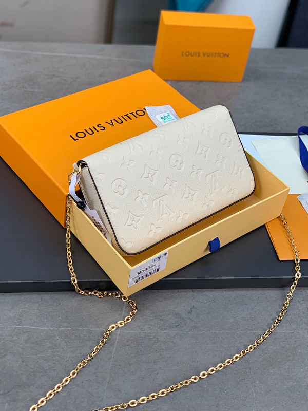 Louis Vuitton M69977