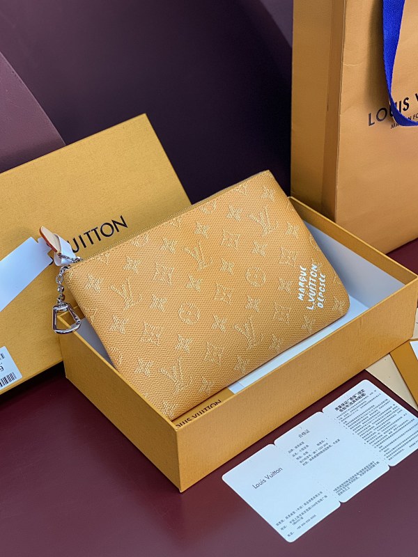 Louis Vuitton Louis Vuitton