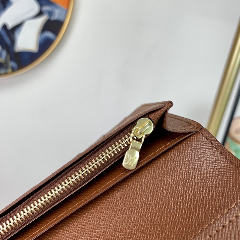 Louis Vuitton Louis Vuitton