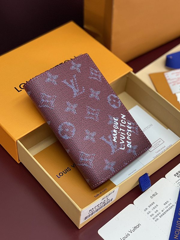 Louis Vuitton Louis Vuitton