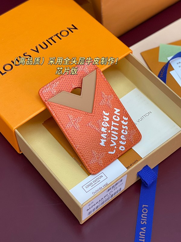 Louis Vuitton M26945