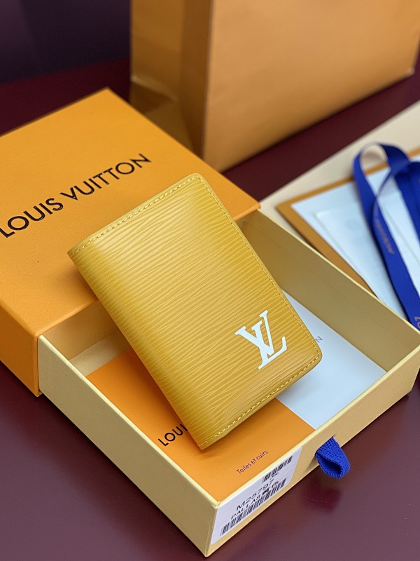 Louis Vuitton M25797