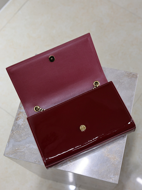 Saint Laurent Saint Laurent