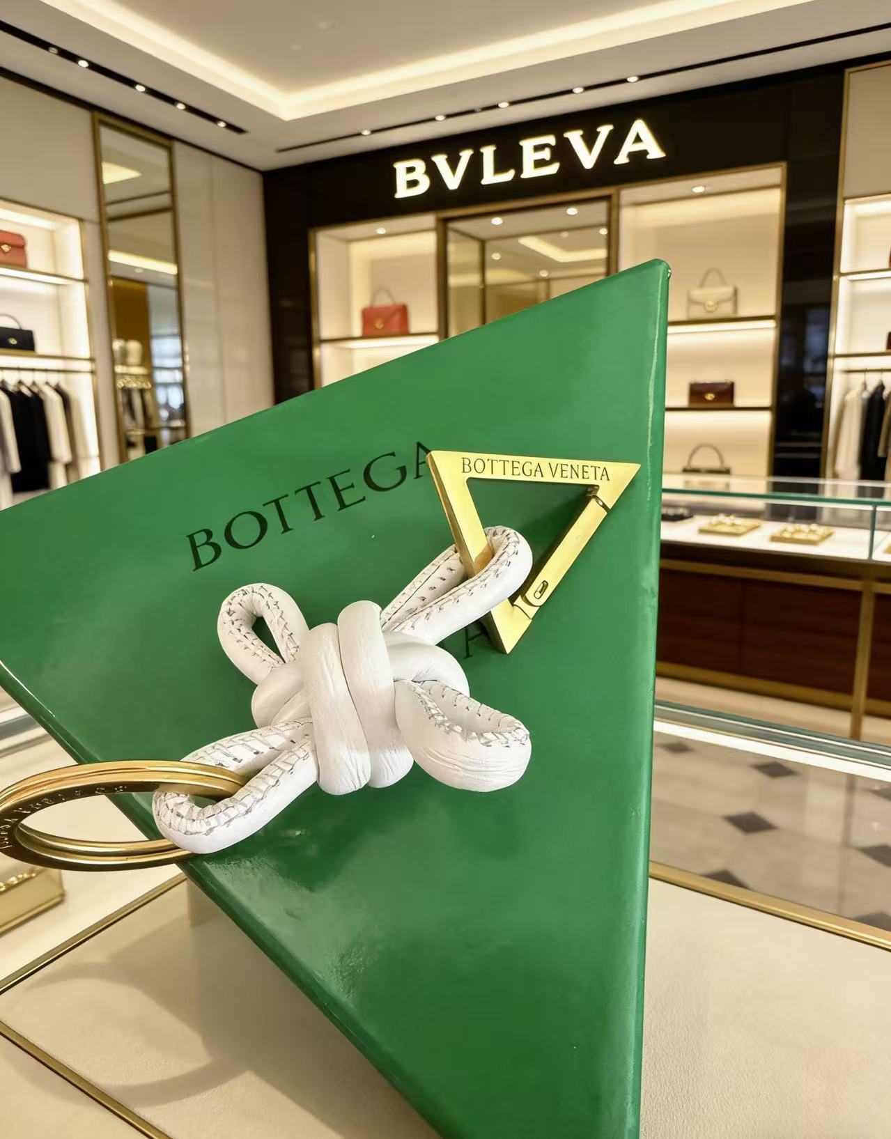Bottega Veneta