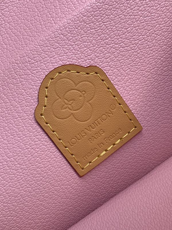 Louis Vuitton M26647