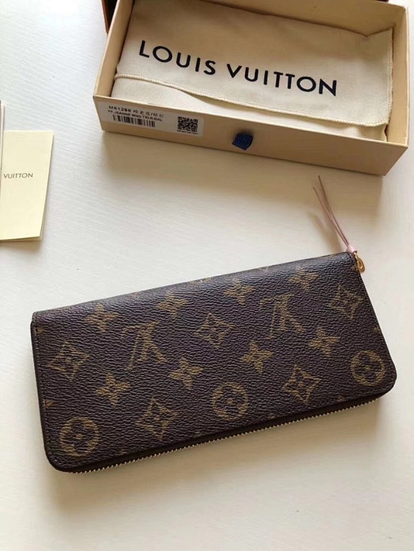 Louis Vuitton Louis Vuitton
