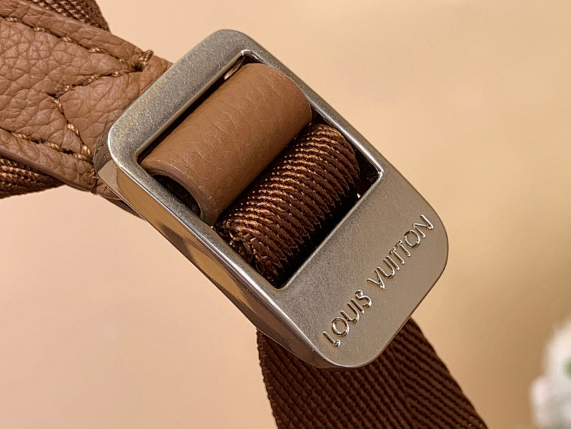 Louis Vuitton Louis Vuitton