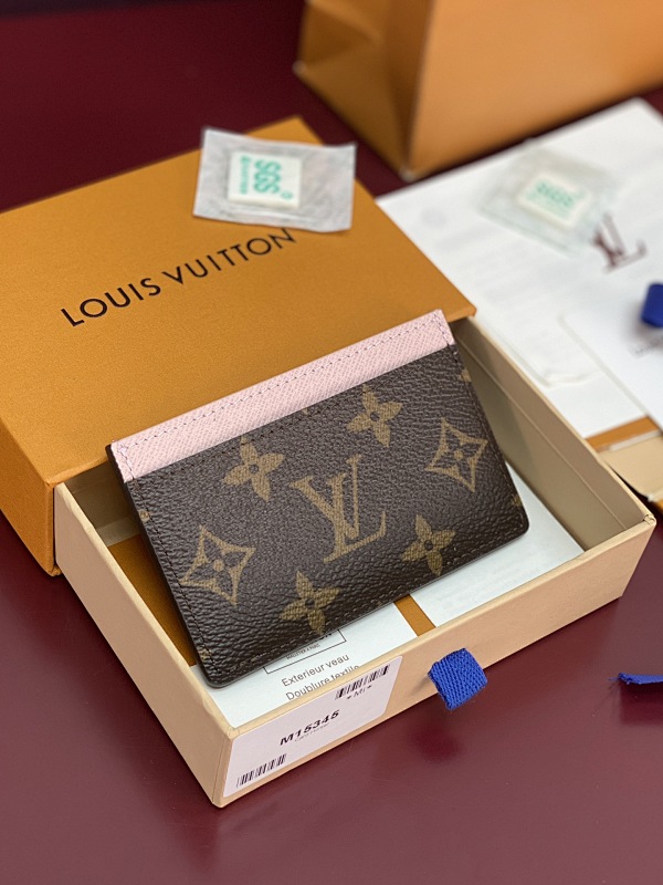 Louis Vuitton M15345