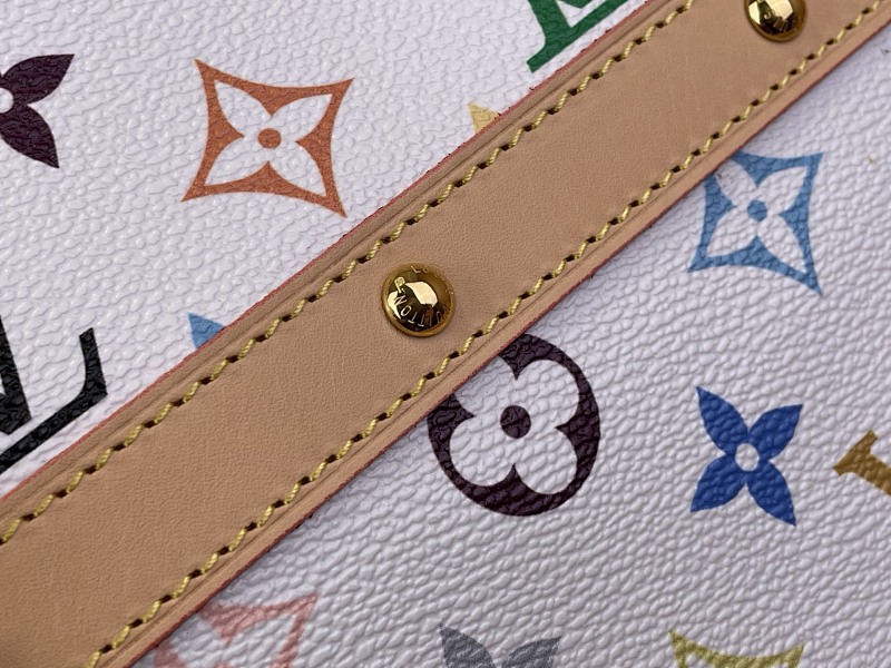 Louis Vuitton M27900