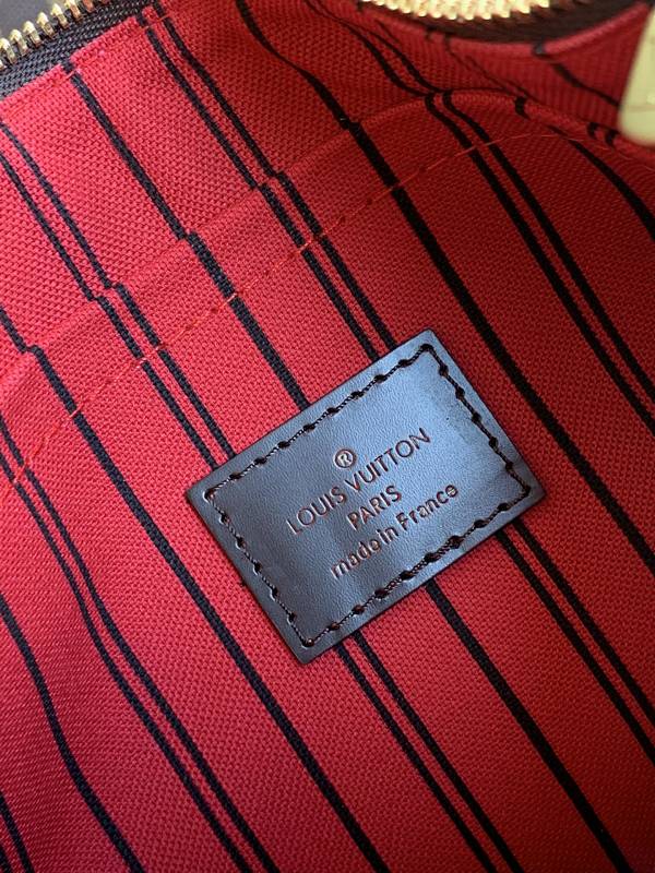 Louis Vuitton Louis Vuitton