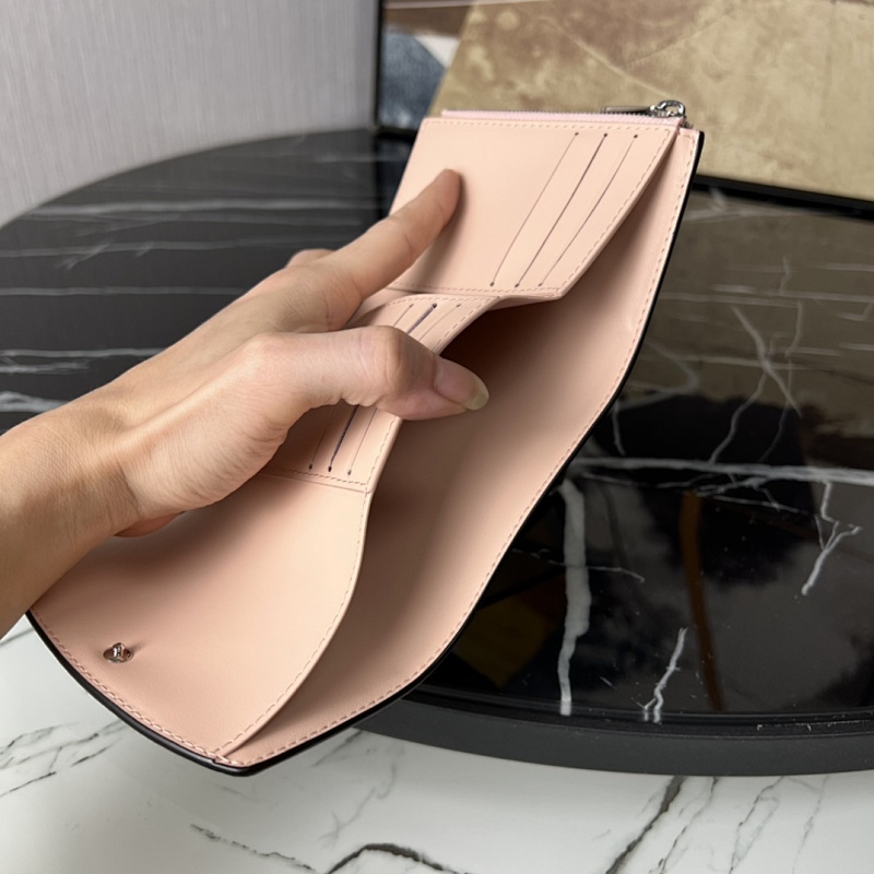 Louis Vuitton Louis Vuitton