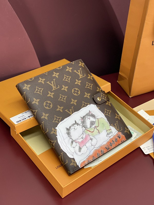 Louis Vuitton Louis Vuitton
