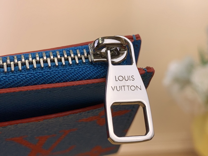 Louis Vuitton Louis Vuitton