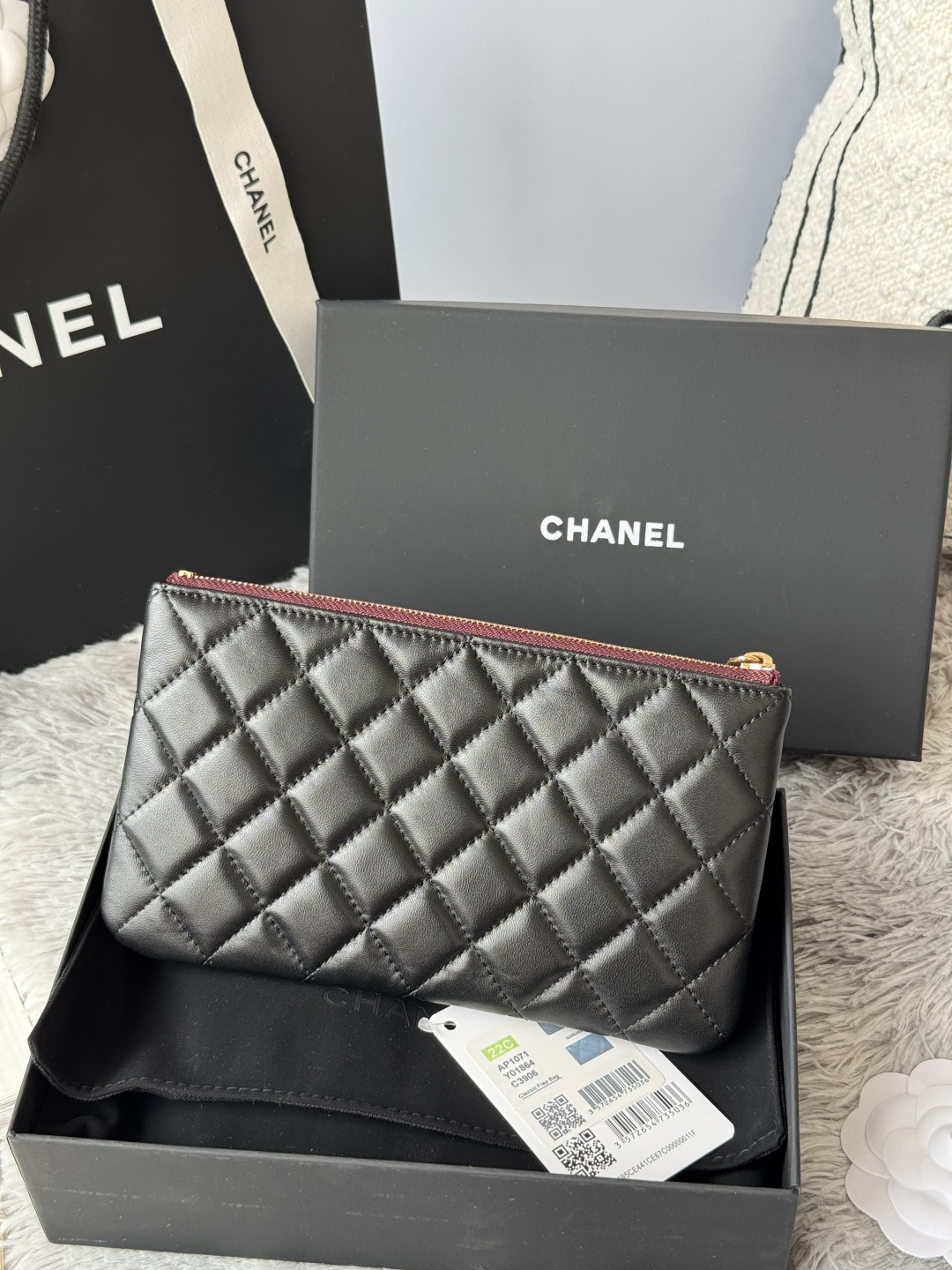 Chanel AP1081