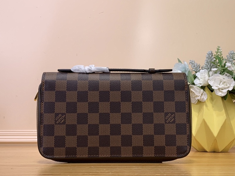 Louis Vuitton M61254