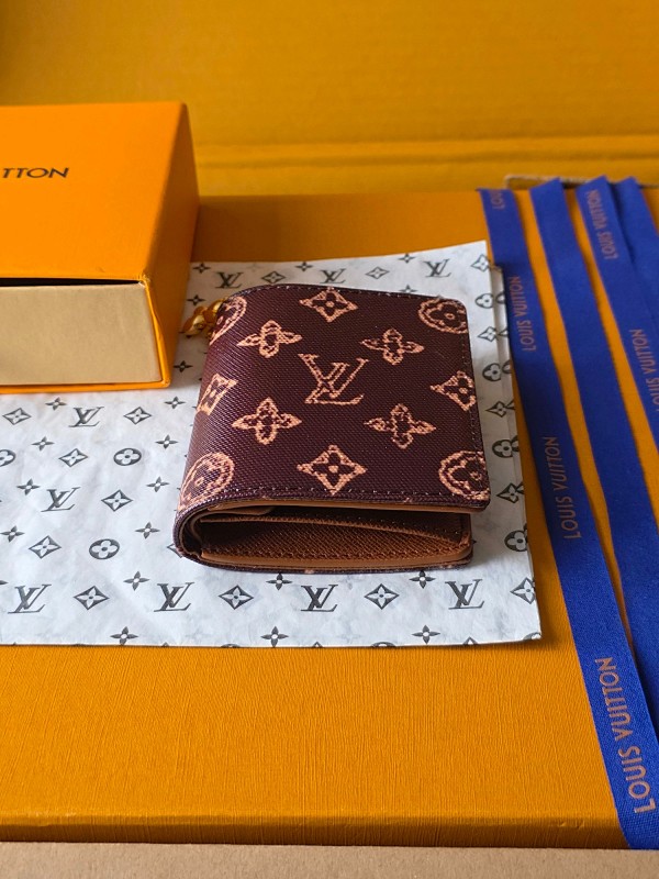 Louis Vuitton Louis Vuitton
