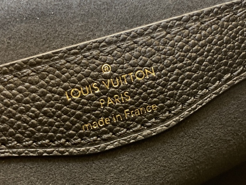 Louis Vuitton Louis Vuitton
