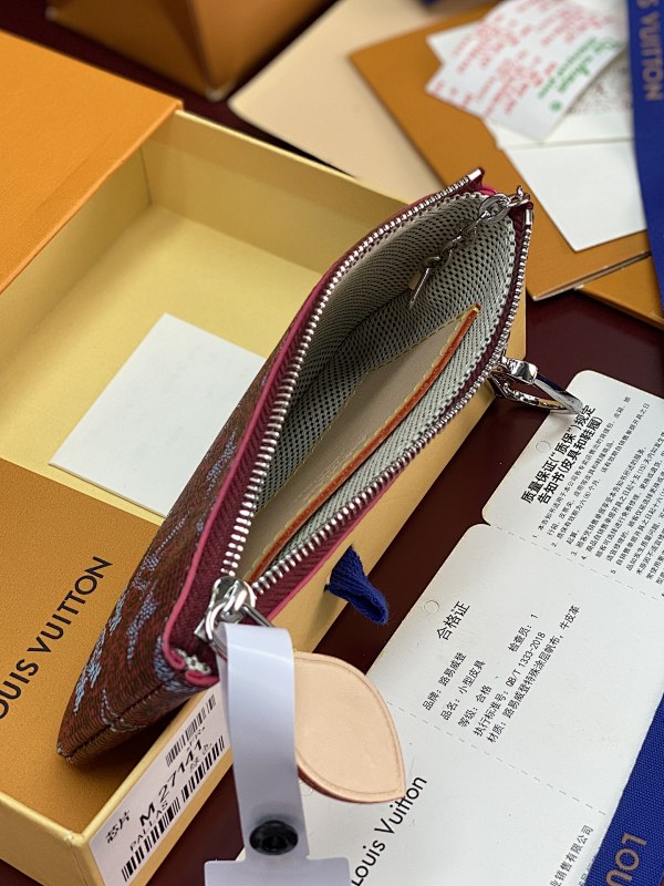 Louis Vuitton Louis Vuitton