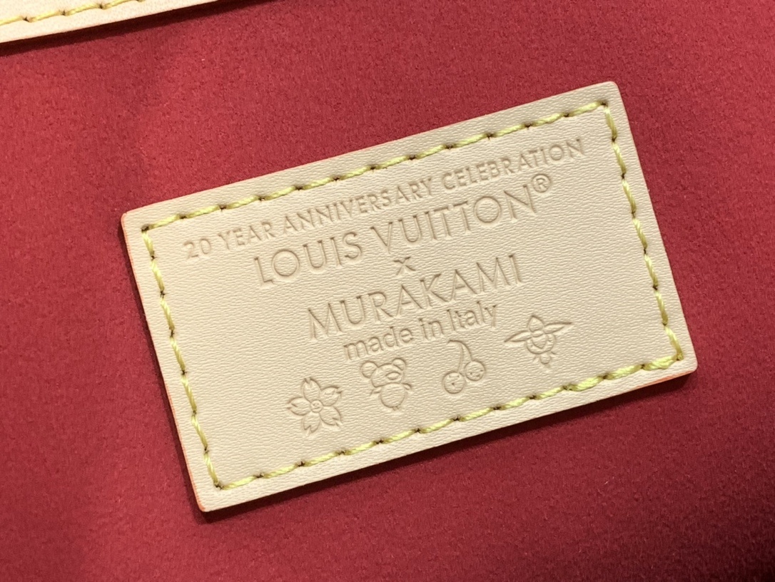 Louis Vuitton Louis Vuitton