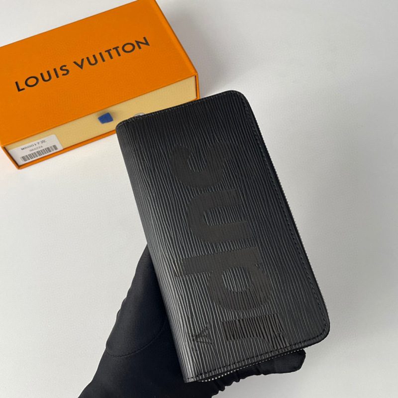 Louis Vuitton M60017