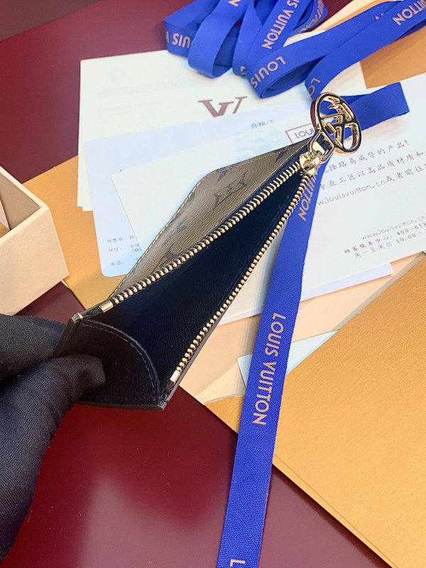 Louis Vuitton Louis Vuitton