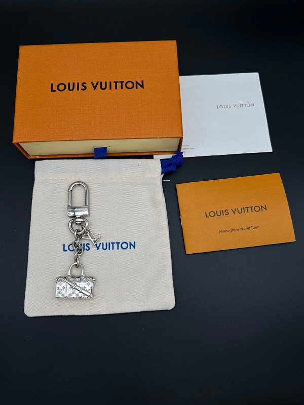 Louis Vuitton Louis Vuitton