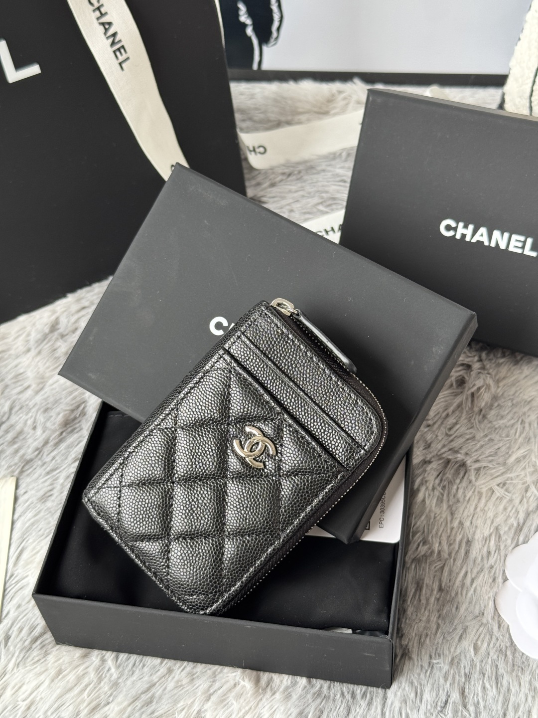 Chanel AP1670