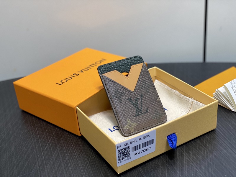 Louis Vuitton Louis Vuitton