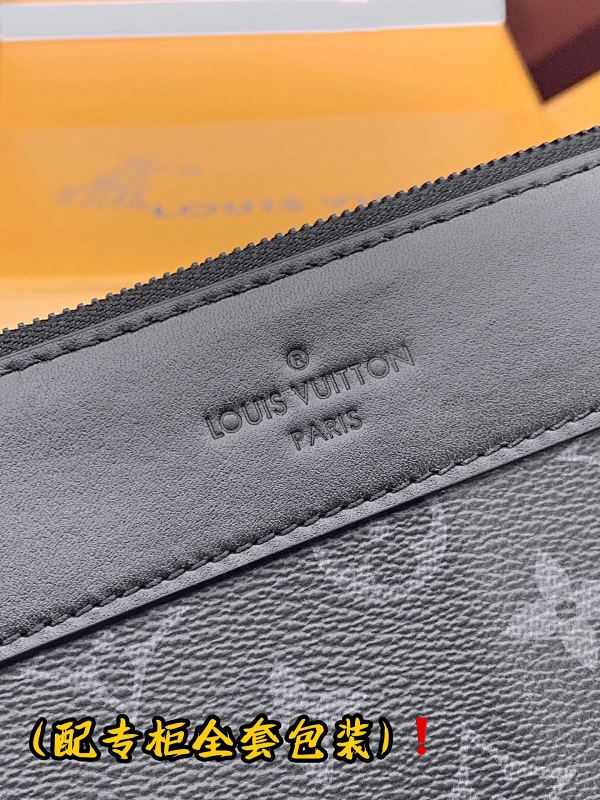 Louis Vuitton Louis Vuitton