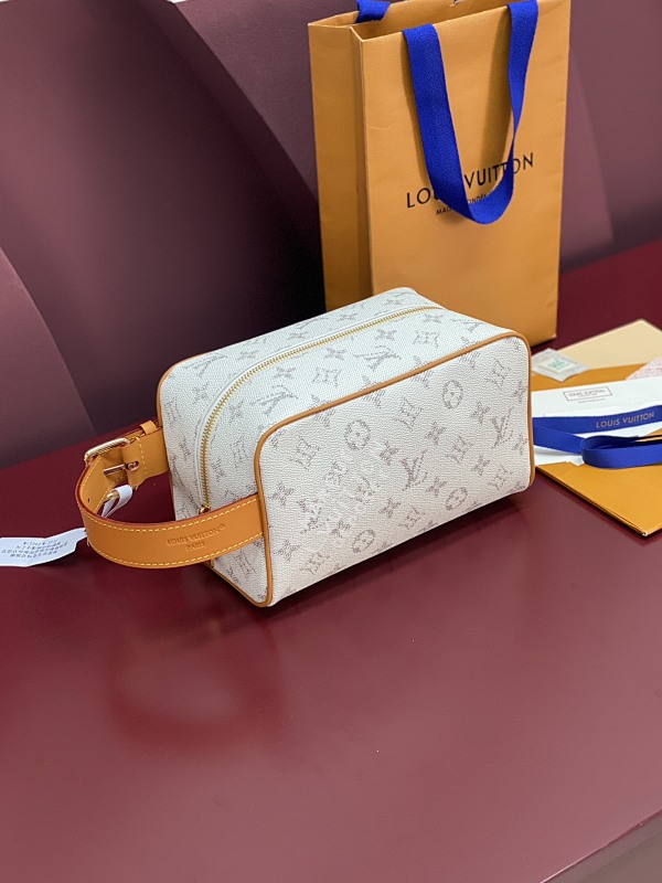 Louis Vuitton M14839