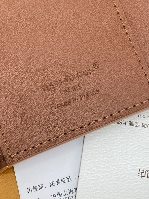 Louis Vuitton M26250