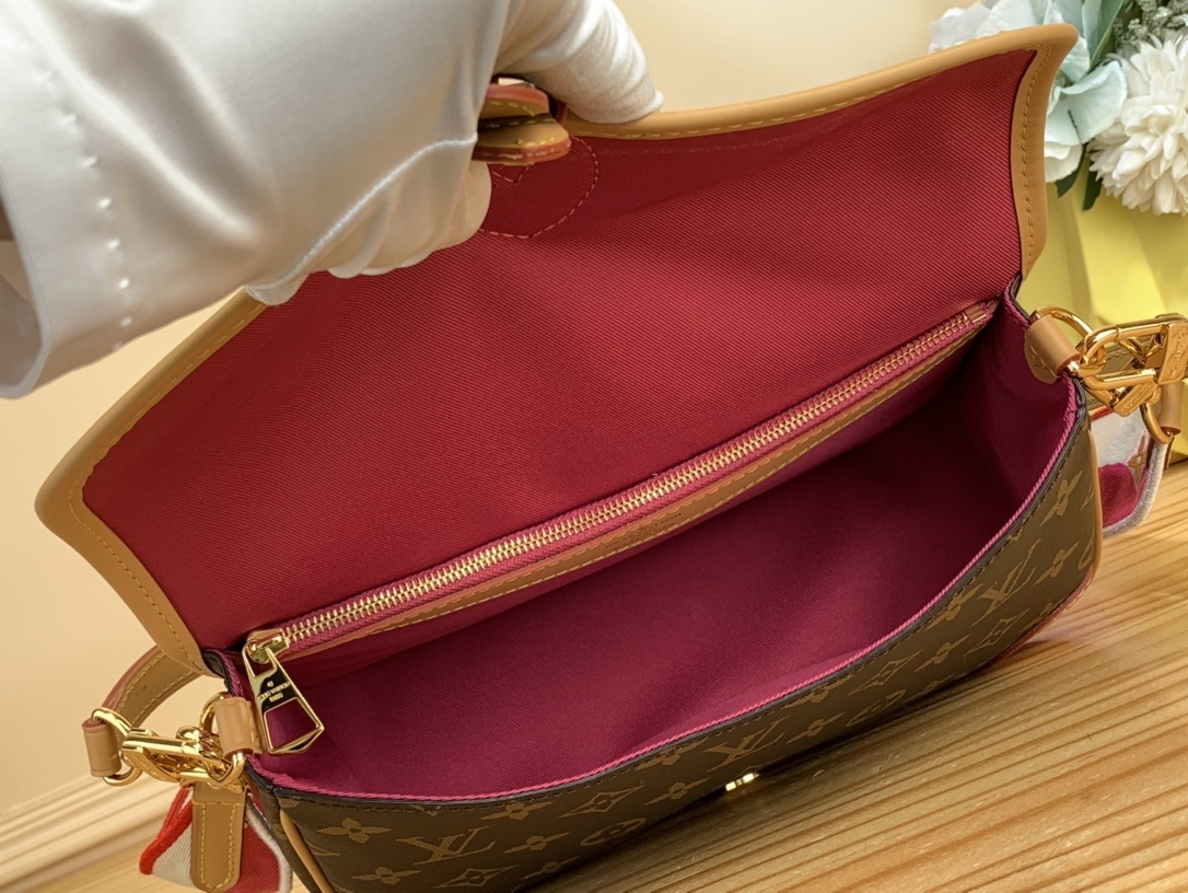 Louis Vuitton Louis Vuitton