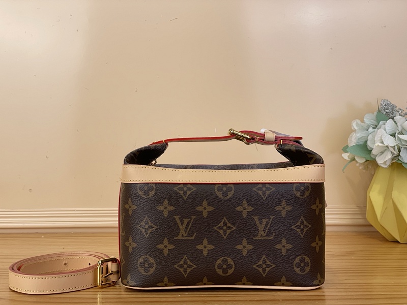 Louis Vuitton Louis Vuitton